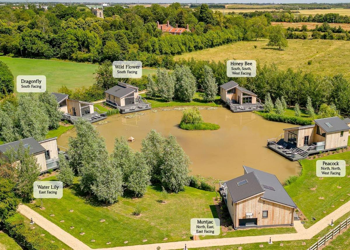 Woad Mill Lakeside Lodges Boston Exteriör bild