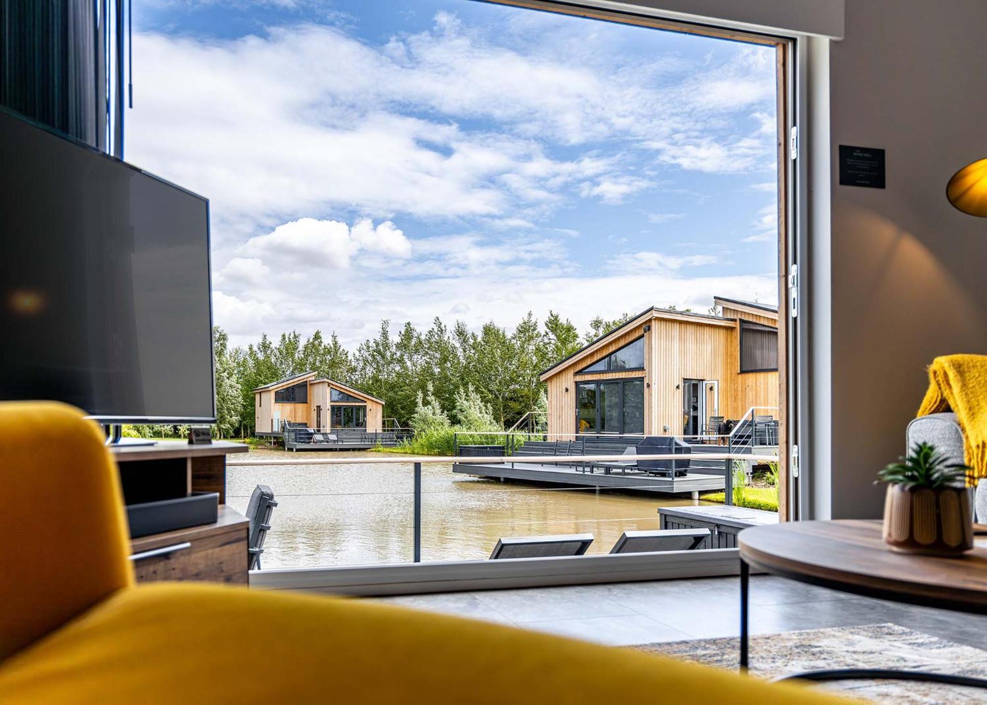 Woad Mill Lakeside Lodges Boston Exteriör bild